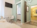 romantic-vintage-colosseum-apartment