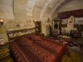 assiana-cave-hotel