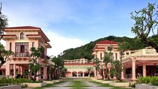 centara-grand-beach-resort-phuket