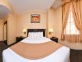 baltimore-plaza-hotel
