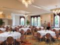 moana-surfrider-a-westin-resort-and-spa-waikiki-beach