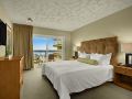 surfer-beach-hotel