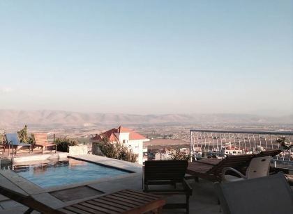 Beit El Kroum Boutique Hotel