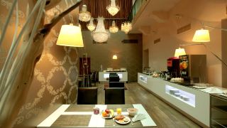 friday-hotel