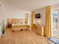 hotel-bristol