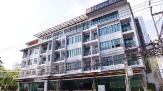 picnic-hotel-bangkok-rang-nam