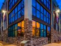 best-western-plus-brooklyn-bay-hotel