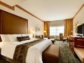 poco-inn-and-suites-hotel-and-conference-center