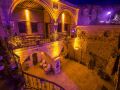 assiana-cave-hotel