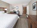 hampton-inn-and-suites-chicago-downtown