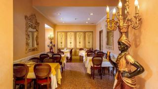 golden-tulip-rome-piram