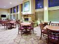 la-quinta-by-wyndham-appleton-college-avenue