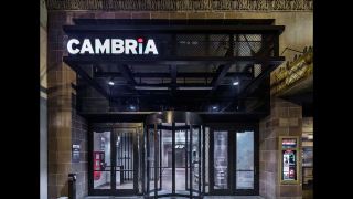 cambria-hotel-chicago-loop-theatre-district