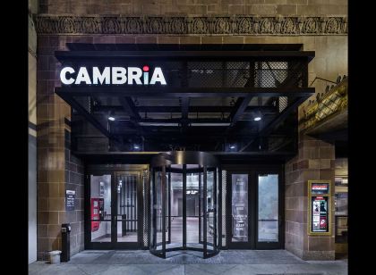 Cambria Hotel Chicago Loop/Theatre District