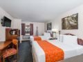 howard-johnson-by-wyndham-wichita-airport