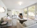 twiggy--anglesea