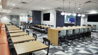 holiday-inn-express-nashville-downtown-conference-center-an-ihg-hotel
