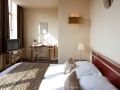 hotel-adornes