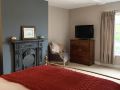 wheatacre-white-lion