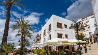 gorgeous-villa-in-moraira-with-private-swimming-pool