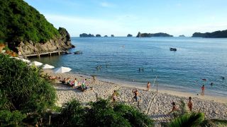monkey-island-resort-cat-ba-island