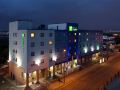 holiday-inn-express-park-royal-an-ihg-hotel