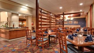 holiday-inn-los-angeles-lax-airport-an-ihg-hotel