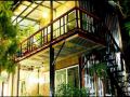 the-old-car-guesthouse-chiang-mai