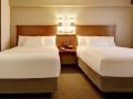 hyatt-place-charlotte-airport-lake-pointe