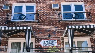 hollander-hotel-downtown-st-petersburg