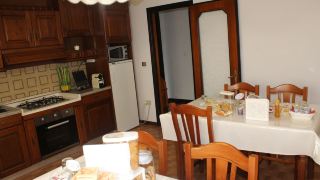 bandb-airport-venice-diego