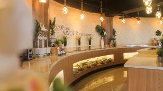 mk-hotel-jakarta
