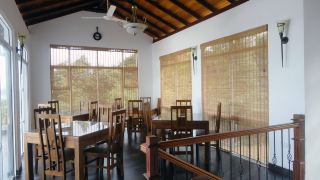 villa-baywatch-rumassala