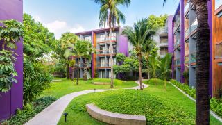 holiday-inn-express-phuket-patong-beach-central-an-ihg-hotel
