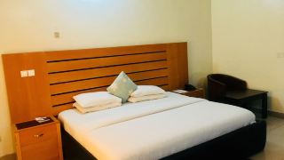 duoban-hotel-and-suite