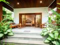 flamboyant-villa-ubud