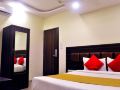 hotel-crystal-crown