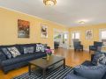 seattle-vacation-home-the-campus