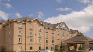 days-inn-by-wyndham-calgary-airport