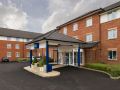 holiday-inn-express-london-gatwick-crawley-an-ihg-hotel