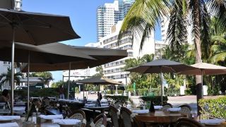 the-catalina-hotel-and-beach-club