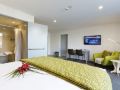 2-on-whiteleigh-motel