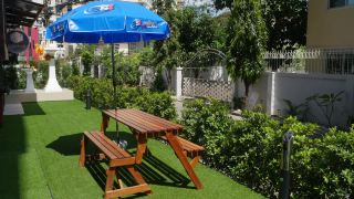 q-space-residence