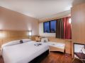 ibis-curitiba-shopping