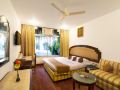 hotel-deep-palace