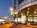 holiday-inn-dubai-al-barsha