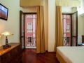hotel-flora