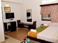 hotel-om-paradise