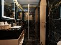 maccani-black-luxury-suites