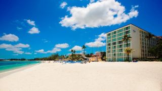 breezes-resort-and-spa-all-inclusive-bahamas